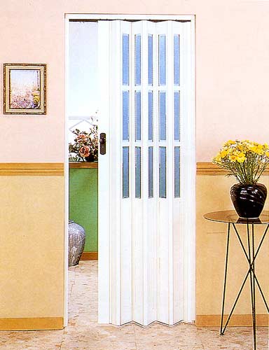 puertas plegables de pvc con ventanas acrilicas